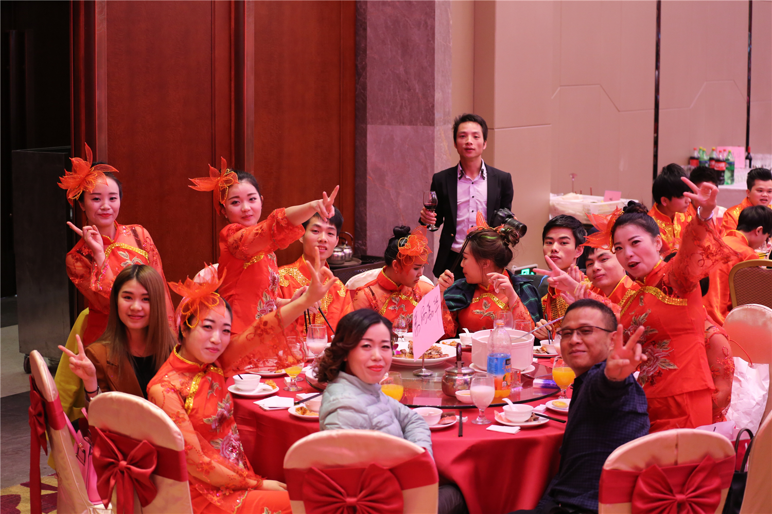 舒适湾嘉华集团2016团拜会照片集锦,精彩回顾!