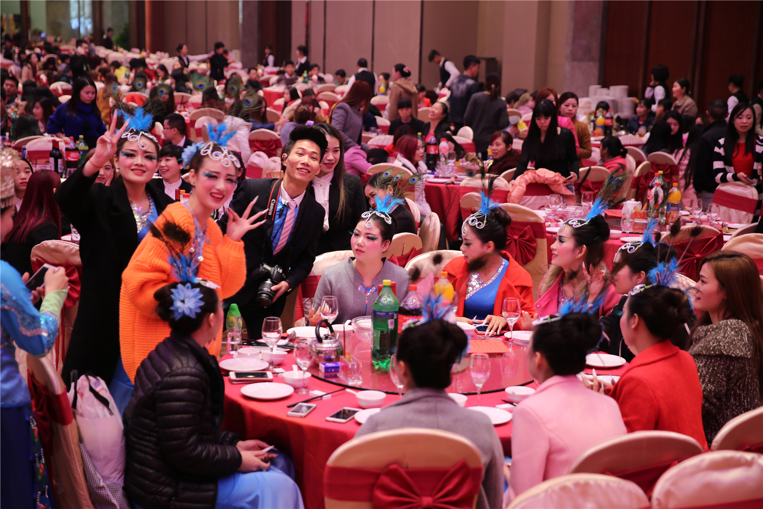 舒适湾嘉华集团2016团拜会照片集锦,精彩回顾!